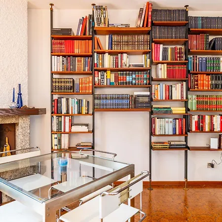 Apartment La Casa Del Musicista By Interhome *